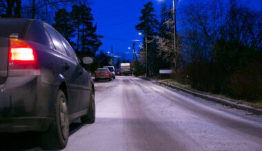 Glatt, Advarer | Andre juledag blir romjulens store reisedag