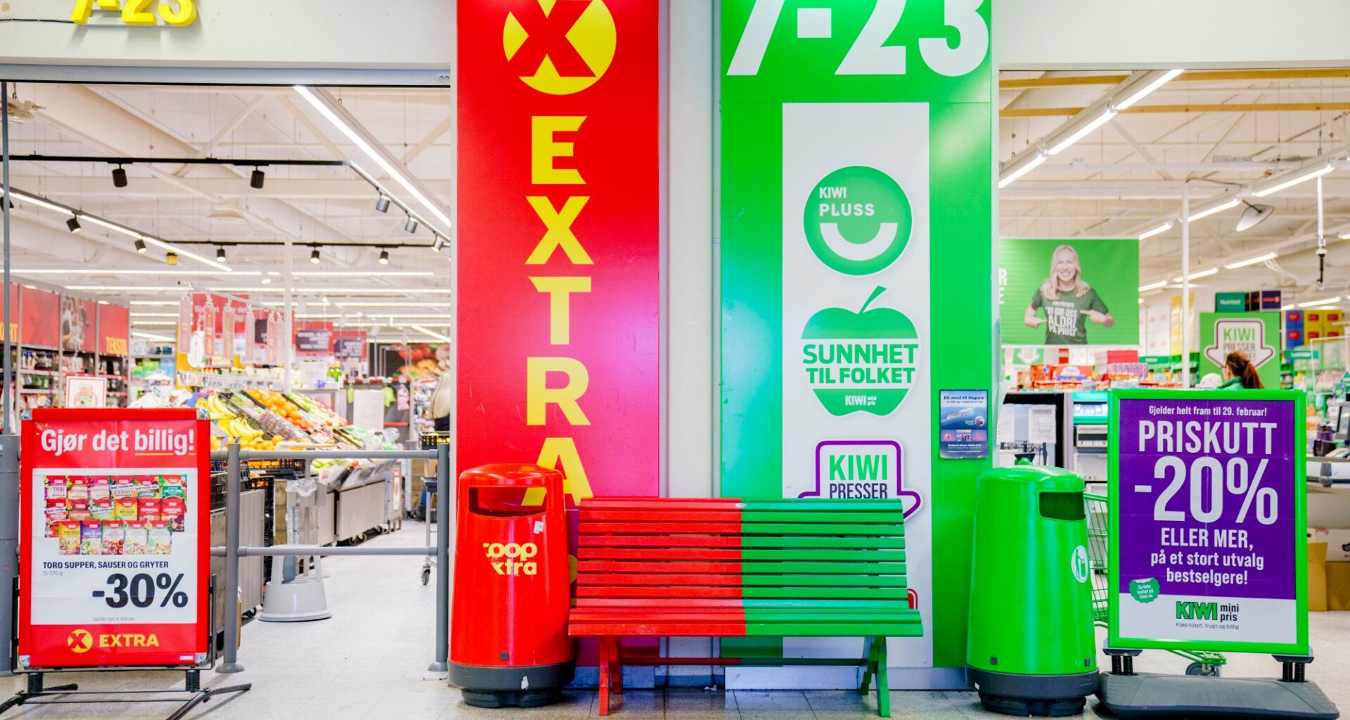 Extra, Kiwi | Kiwi og Extra halverer prisen på julevarer