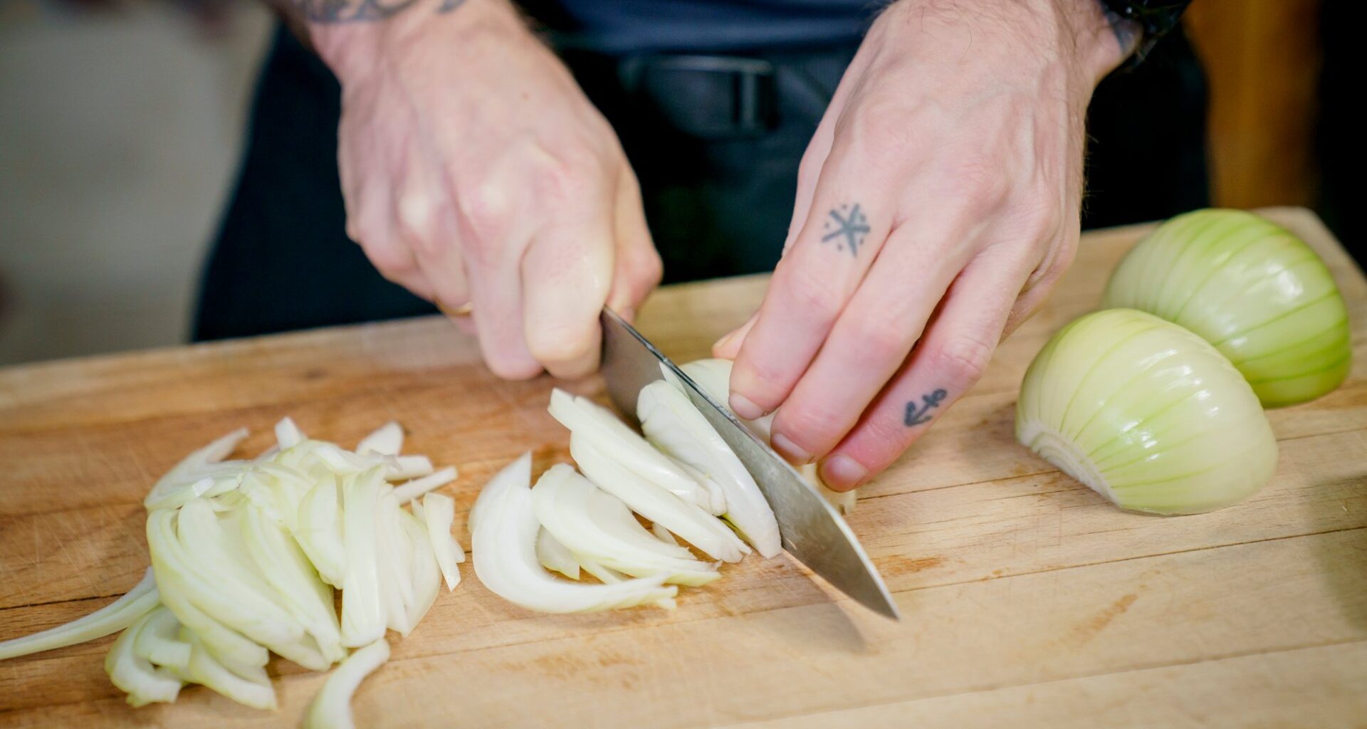 Løk, Papaya | Derfor gråter du kanskje sjeldnere når du skjærer løk enn før