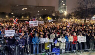 Slovakia, Robert Fico | Tusener i protest mot Fico i Slovakia