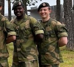 Hæren krever tilbakebetalt lønn fra soldater