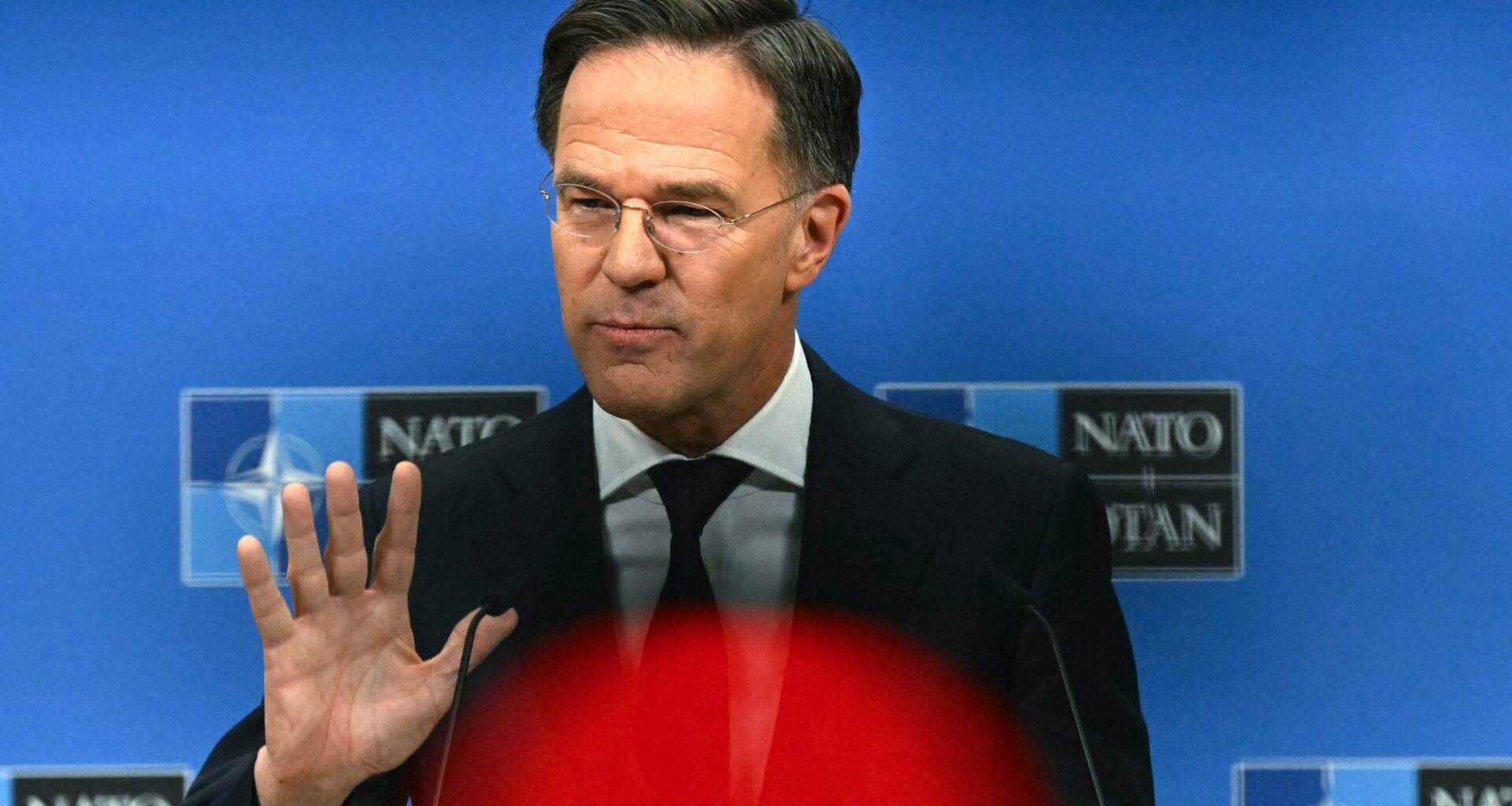 Mark Rutte, Nato | Nato-sjef Mark Ruttes Ukraina-beskjed: – Sørg for at våpen fortsetter å strømme