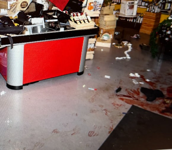 Kjøpte kniven en time før