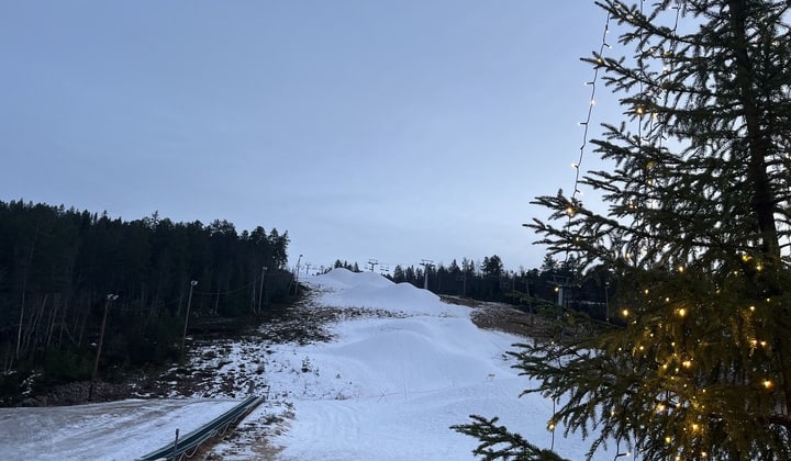 Må utsette åpning - agderposten.no