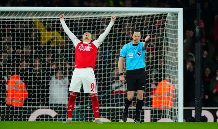 Ødegaard med assist i Arsenals seier over Aston Villa