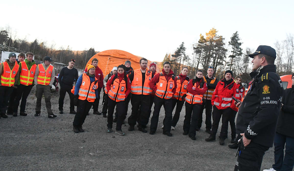 (+) Tre teorier: – Ingen vitner har meldt om observasjoner - fvn.no