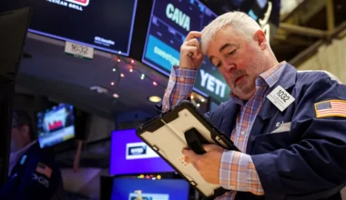 Tek-aksjene leder an opptur på New York-børsene - Dagens Næringsliv