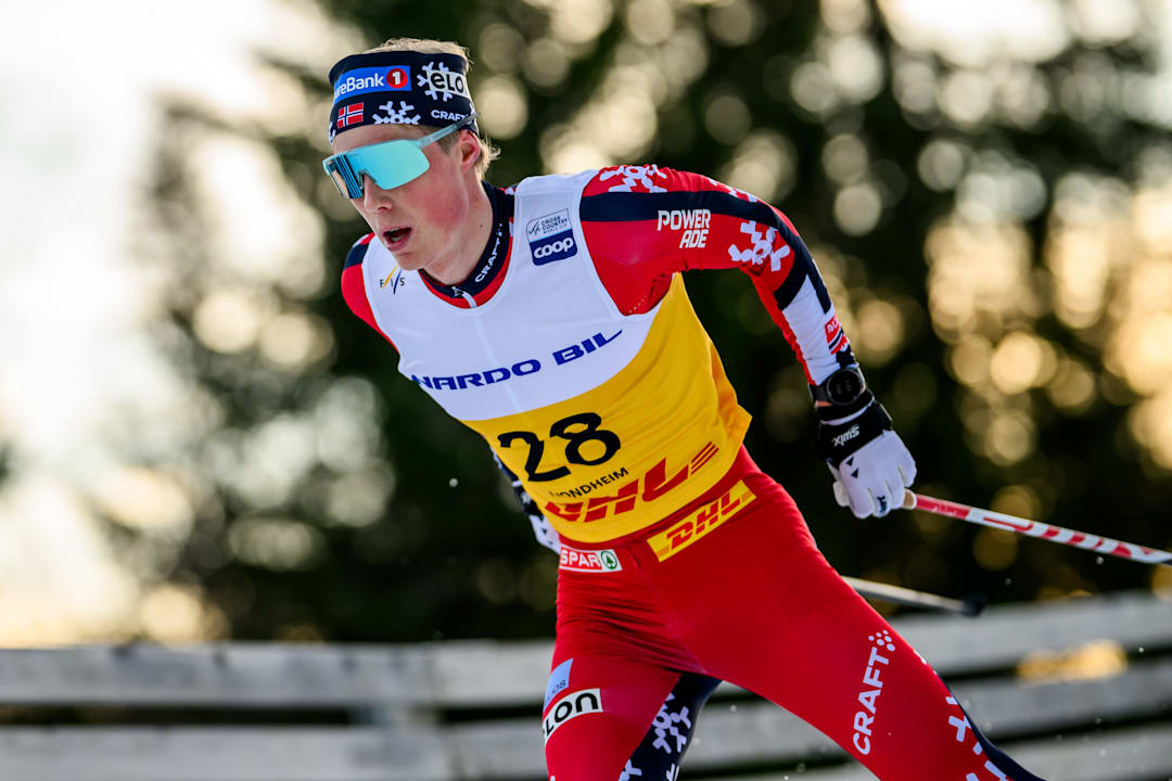 Einar Hedegart tideler foran Andreas Ree