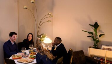 Stortingets yngste møtes til middag