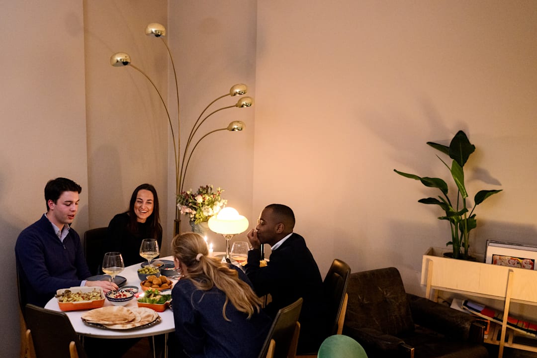 Stortingets yngste møtes til middag