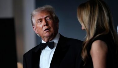 Trump vil ha finger med i Netflix og Warner Brothers-sammenslåing