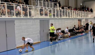 Futsal­festen er i gang - ht.no