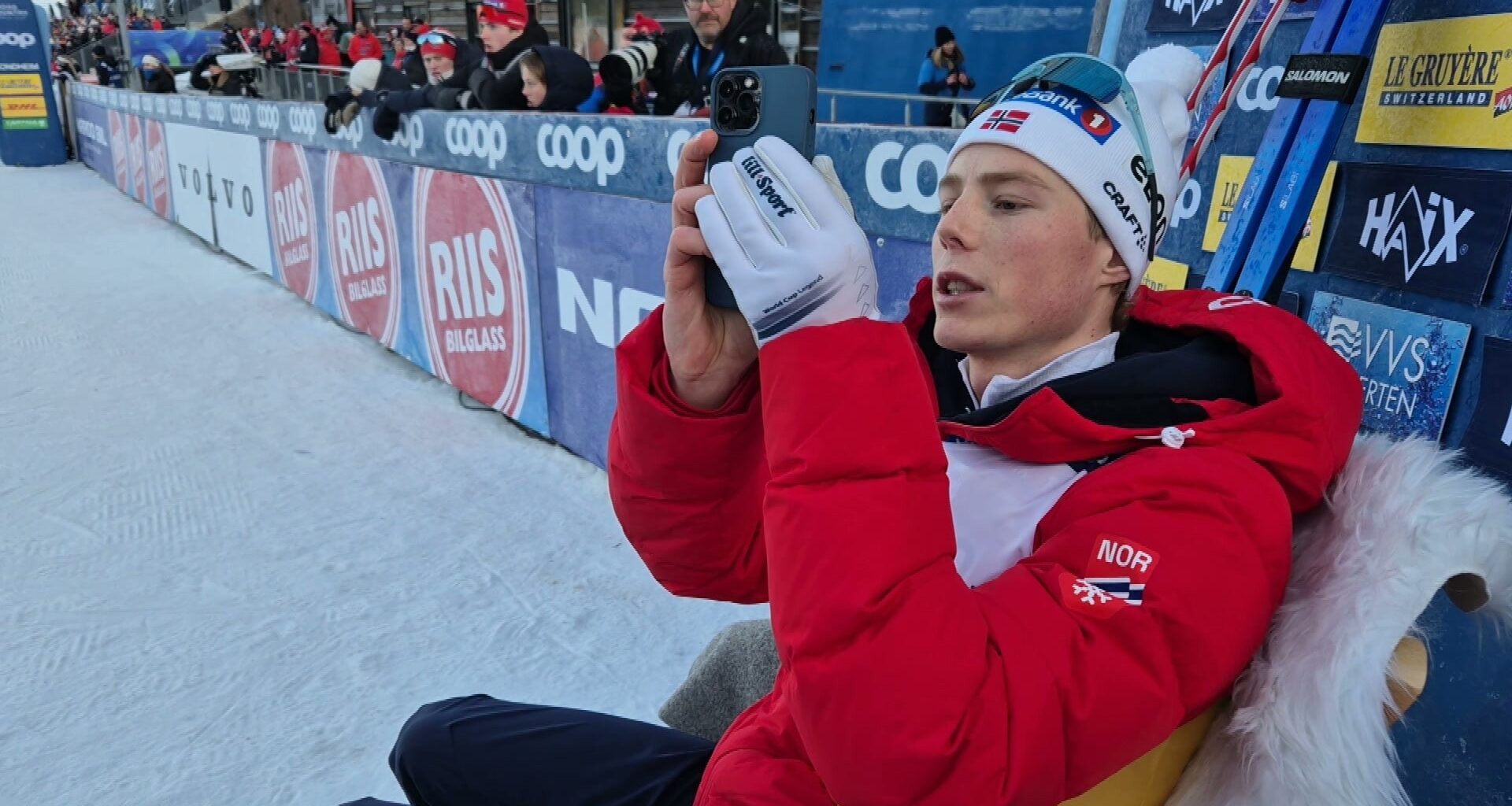 Skiskyttar Einar Hedegart vann verdscuprenn etter tidelsdrama – NRK Sport – Sportsnyheter, resultater og sendeplan