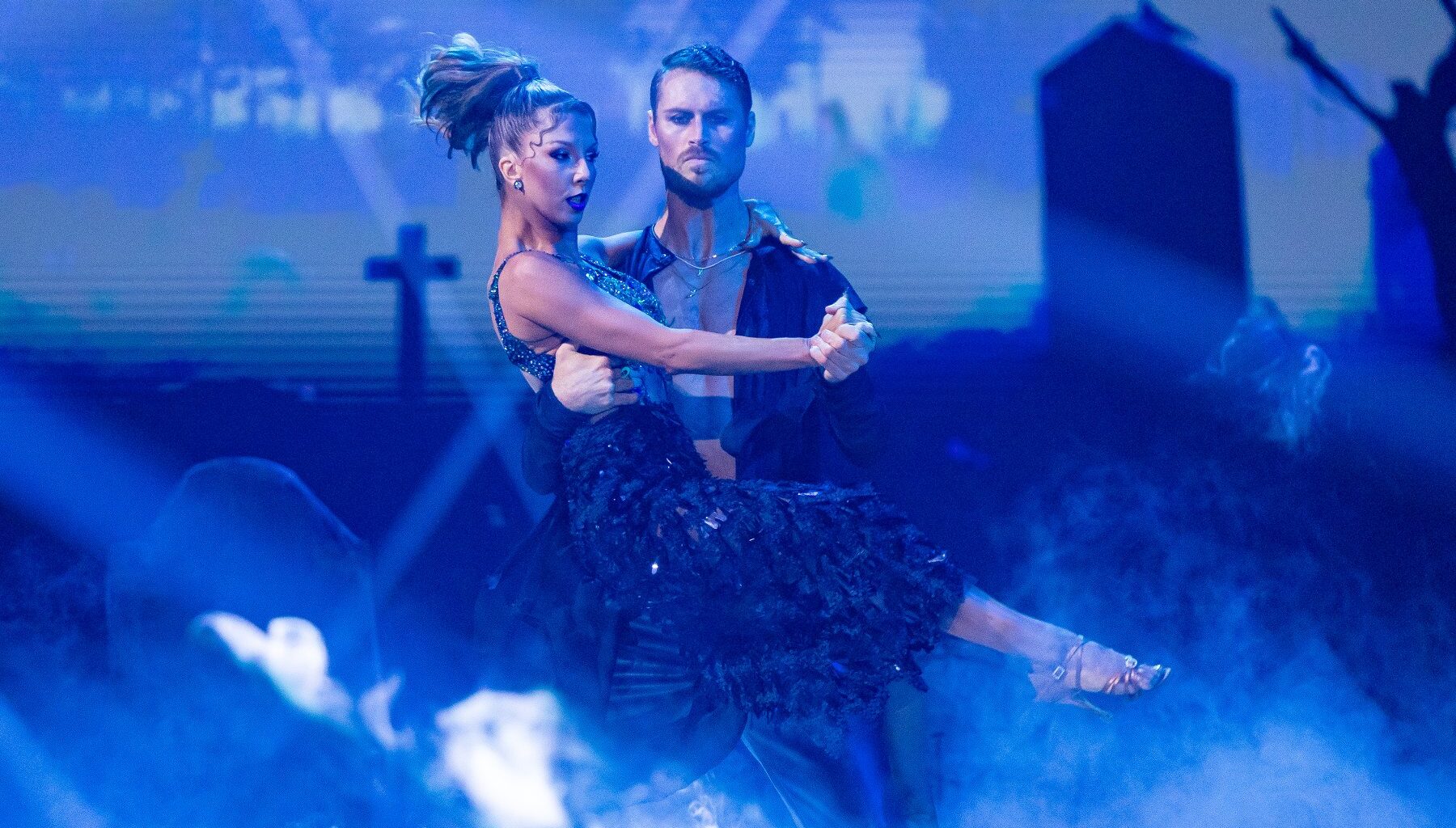 Tobias Becs, Off-Pitch | Tobias Becs har tapt flere millioner kroner: – Kan ikke fortsette sånn her