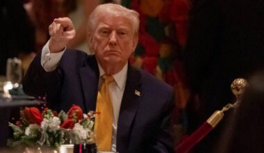 Donald Trump sier han ga ordre om å angripe det han omtaler som «IS-terroristavskum» i Nigeria første juledag.