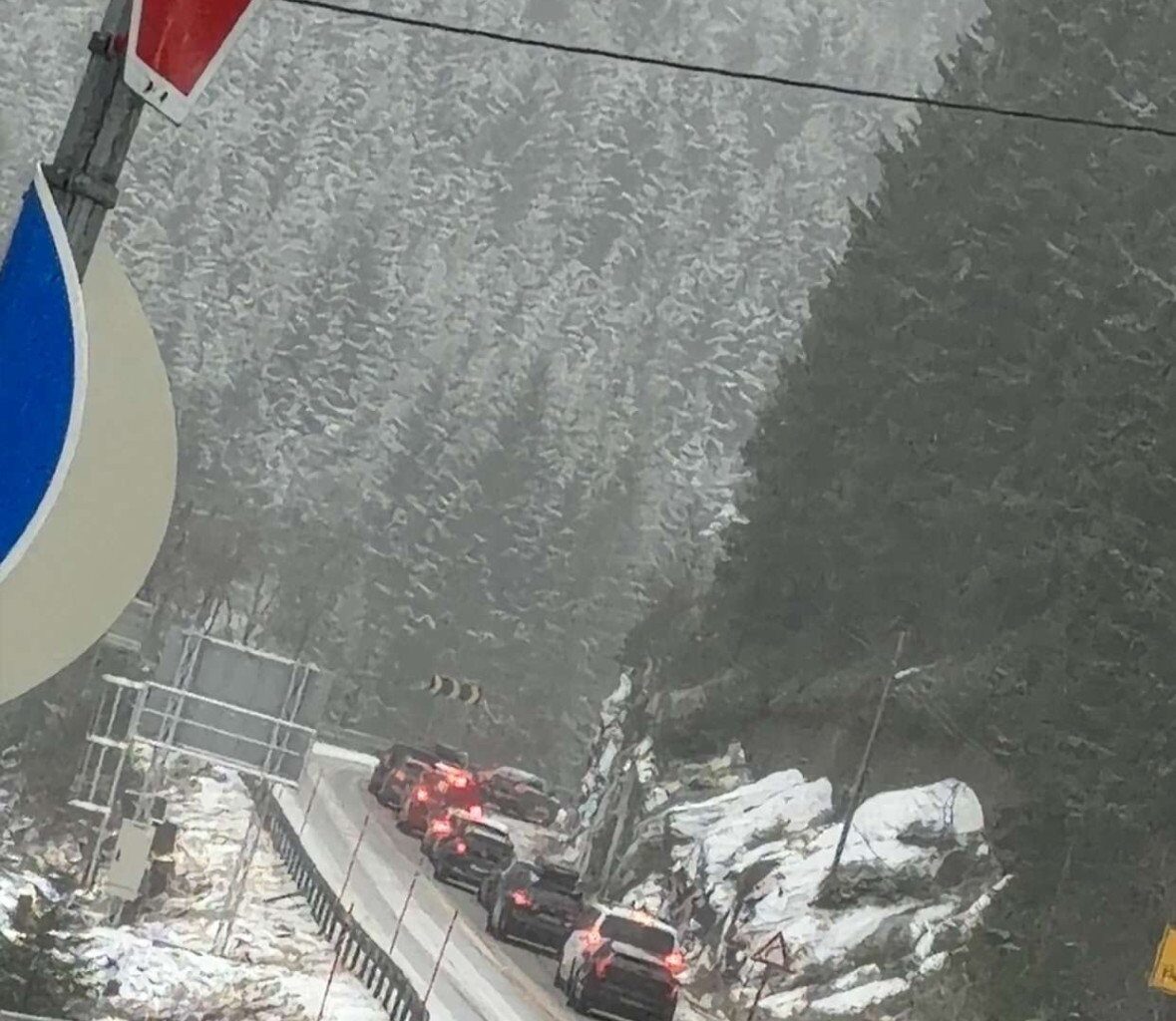 Nyhet, Samferdsel | Åtte personer var involverte i trafikkulykke