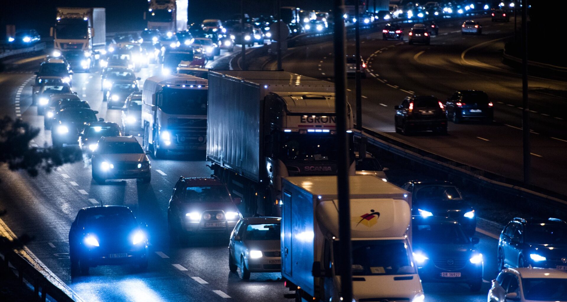 Trafikk, E6 | Nå fylles vegene: Her kan det bli køer - Gudbrandsdølen Dagningen