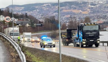 Trafikk, E6 | Mistet dør på E6: – Vet ikke helt hva som har skjedd