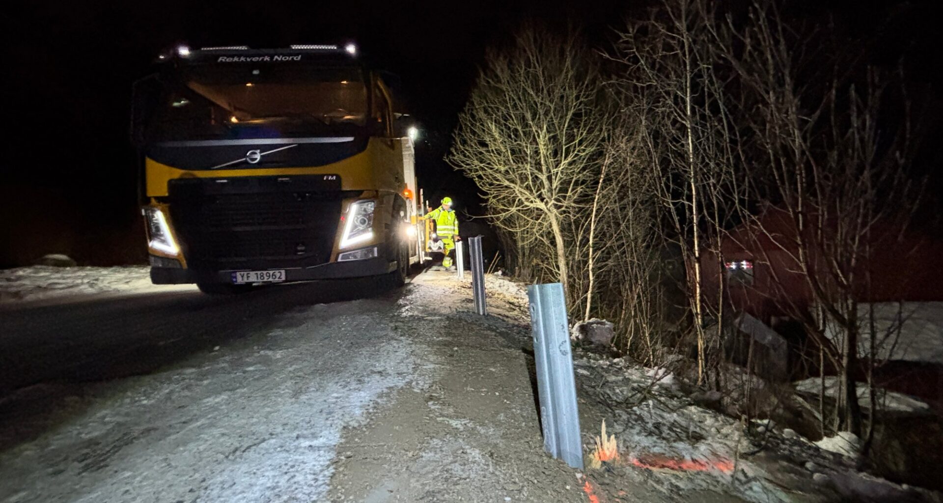 Meldte selv inn at det var de som forårsaket strømbruddet fredag - men der tok de feil. – De holdt på å pæle, og så ble det mørkt - Rana Blad