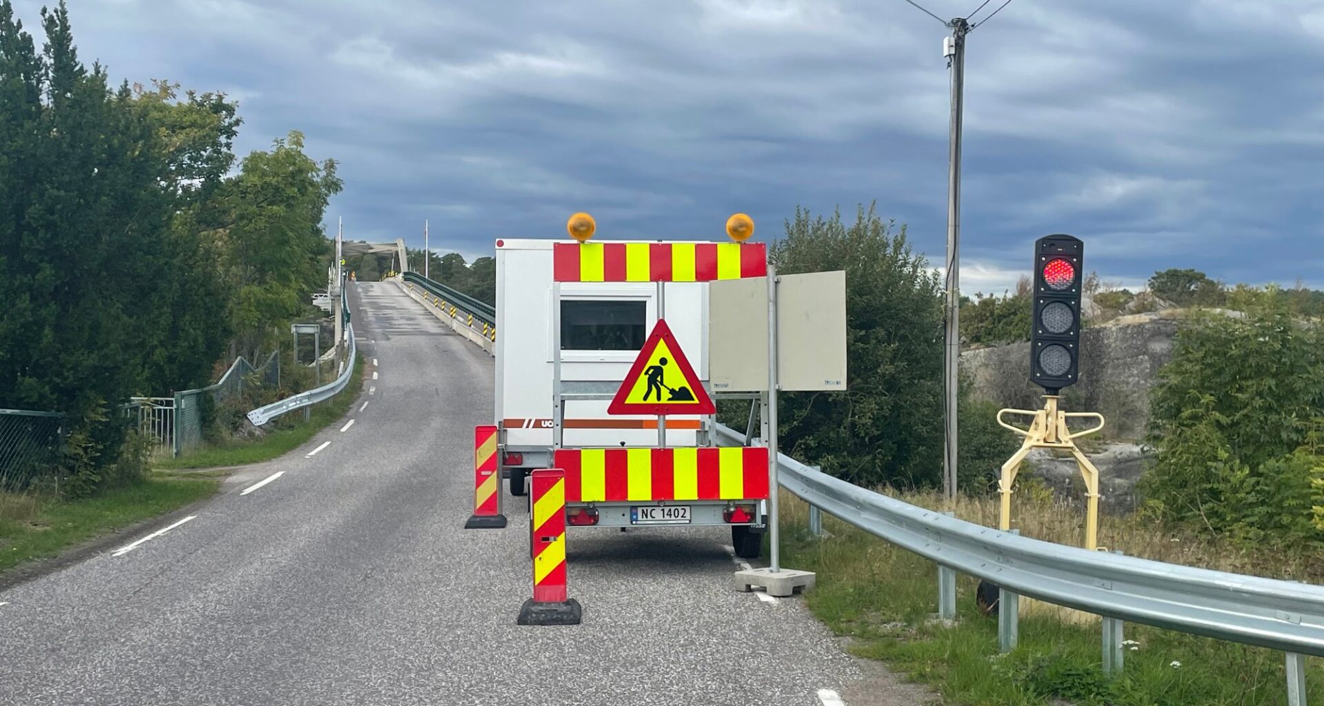 Trafikk, Røssesundbrua | Lyssignalet har forsvunnet fra Røssesundbrua