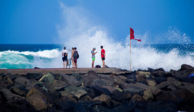 Voldsomt uvær: Advarer mot 13 m høye bølger