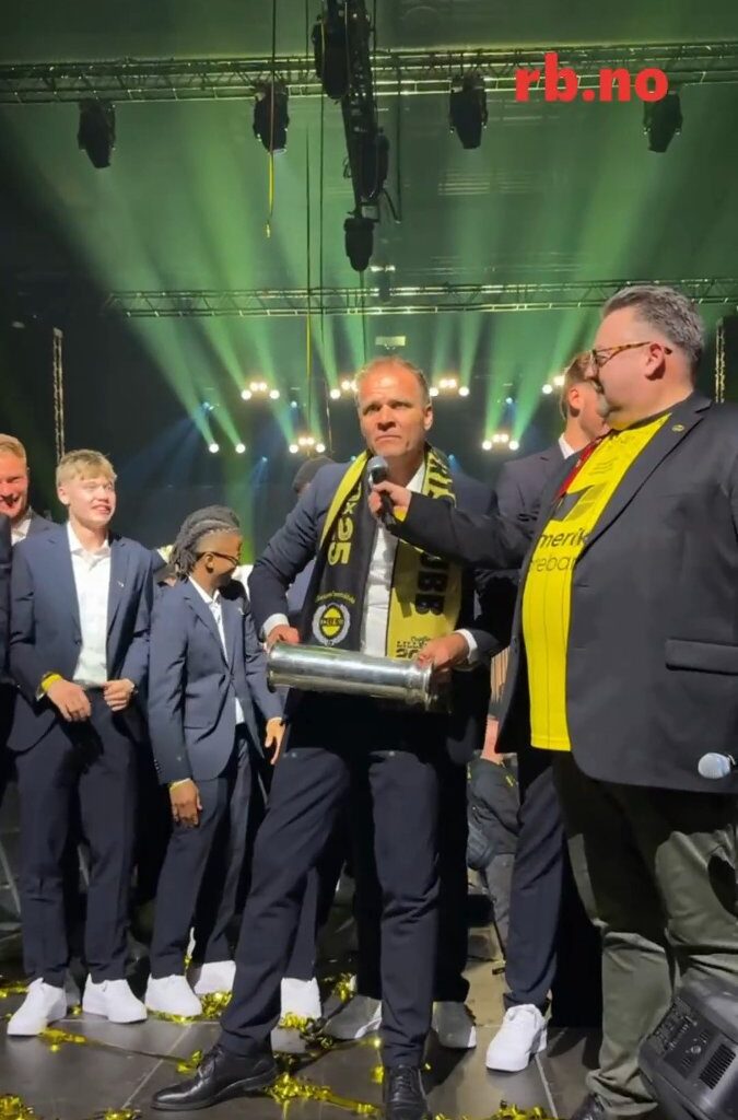 Nyheter, LSK | Flere tusen feiret cupheltene - Romerikes Blad