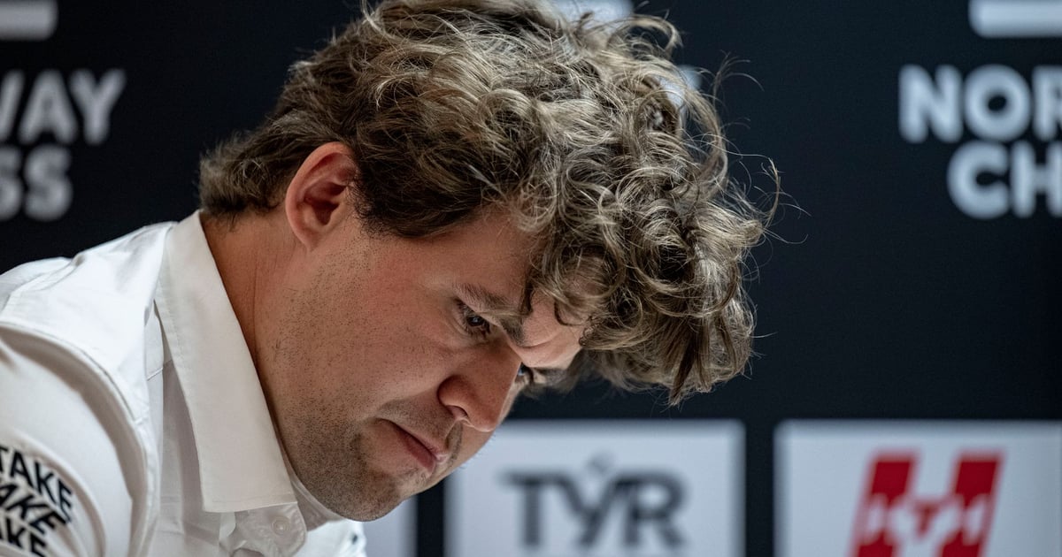Hurtigsjakk-VM er i gang: Magnus Carlsen åpnet med seier - TV2.no