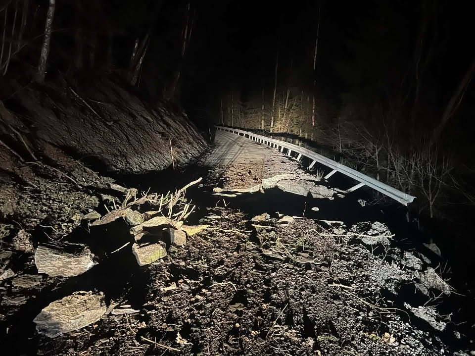 Nyheter, Ras | Ras har gått over veg – tør ikke være der