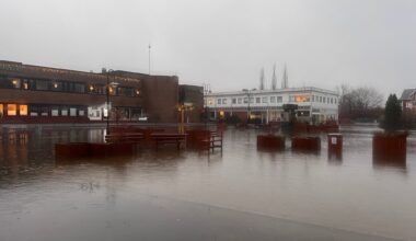 Været, Sokndal | Kommunen setter krisestab: Store deler av bygde står under vann