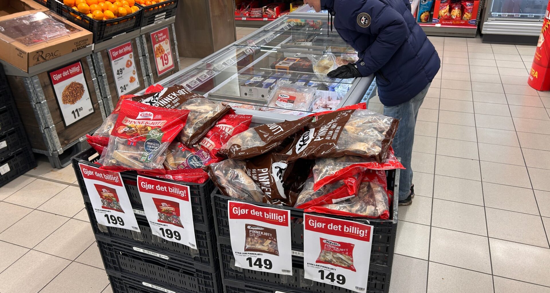 Julevarer, Priskrig | Kiwi, Rema, Extra: Priskrig på ribbe og pinnekjøtt