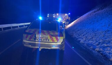 Trafikkulykke, Trafikk | Kollisjon på fylkesvei 169: – Tre biler og fire personer involvert