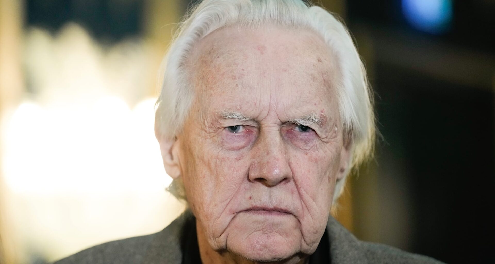 Skuespiller Sverre Anker Ousdal er død, 81 år gammel. Her er han under utdeling av Wenche Foss’ ærespris i 2024.