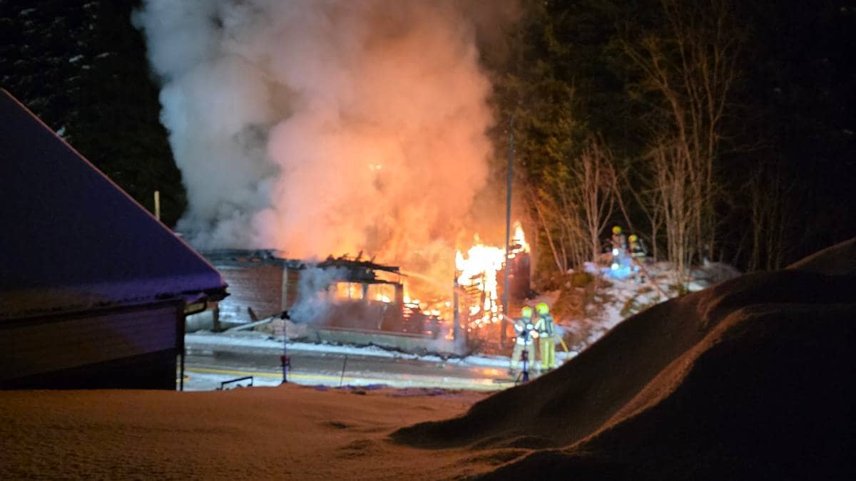 En brann på en bygning