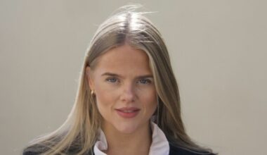 Åh, Gyd'a meg - Dagsavisen