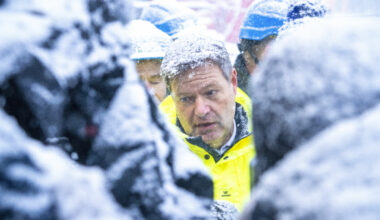 Mener EU bør tilby medlemskap til Grønland, Island og Norge for økt geopolitisk innflytelse