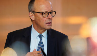 – Tror regimet faller om noen dager