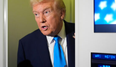 USAs høyesterett utsetter igjen avgjørelse om Trumps toll