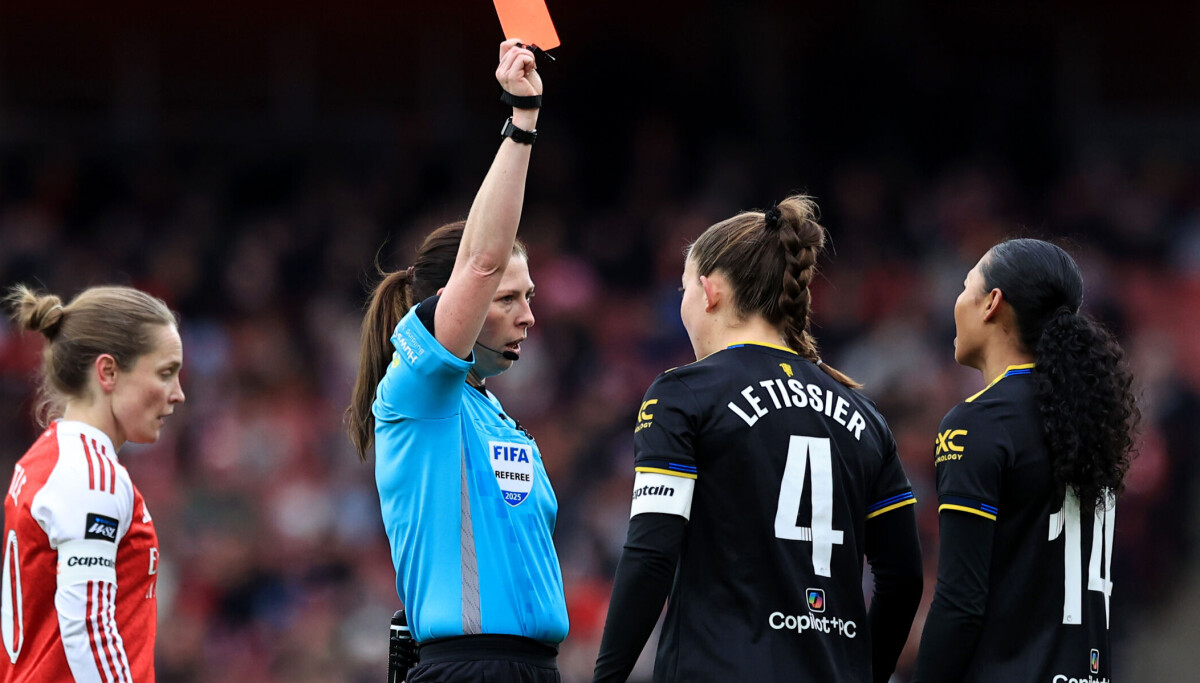 United reddet poeng til tross for utvisning