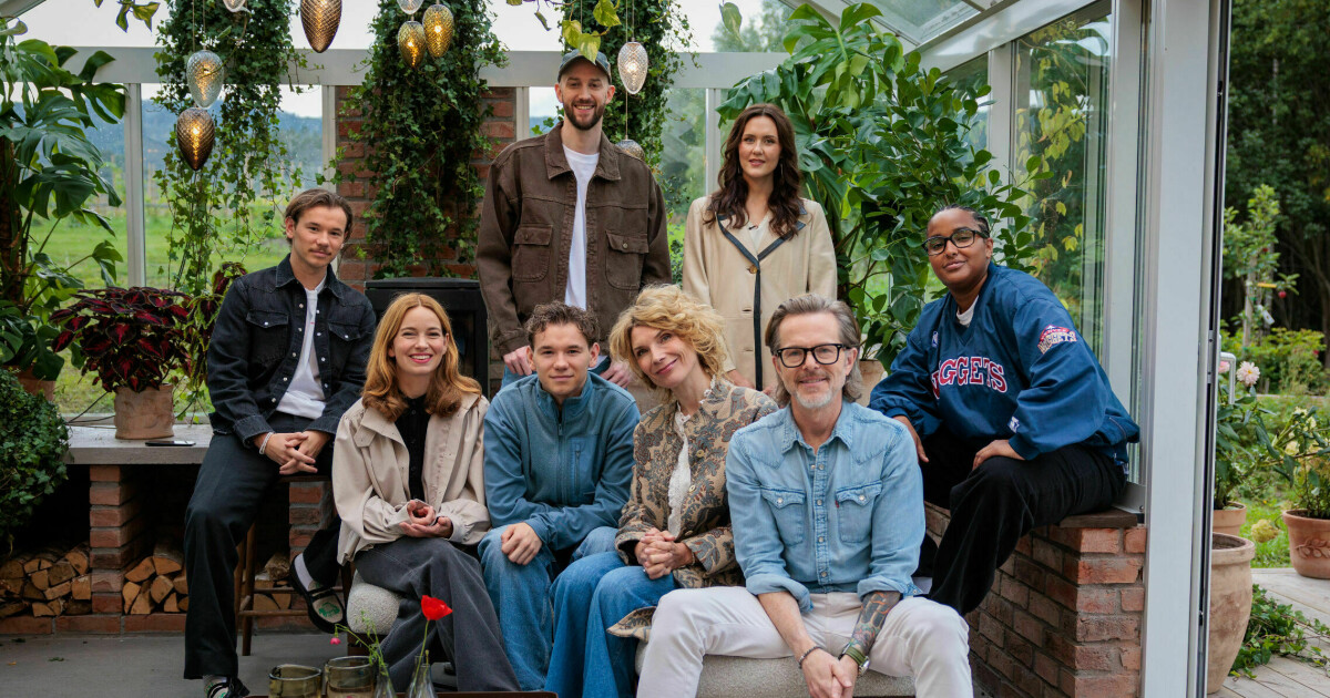 Anmelder låt for låt