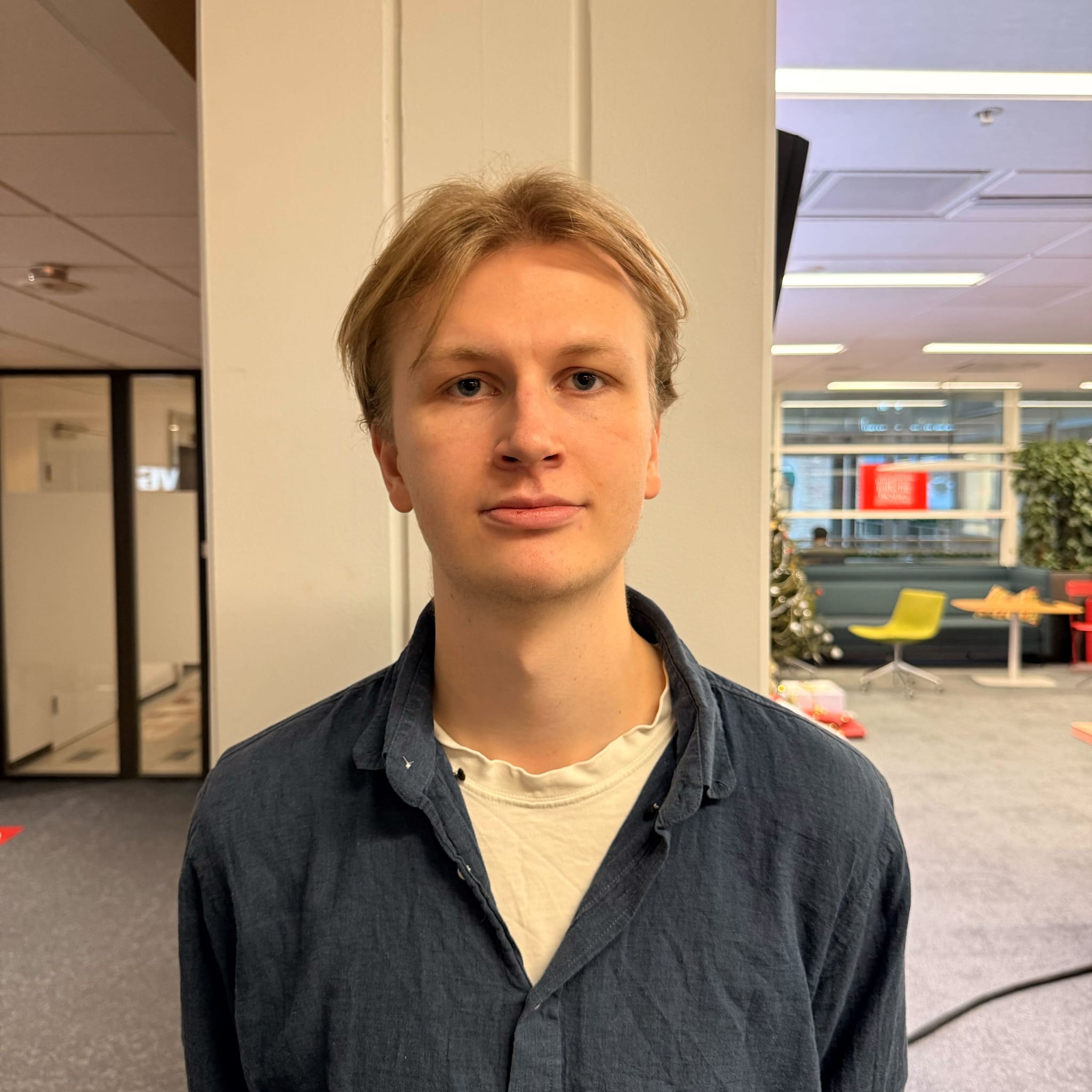 Eirik Bjertnes Solbakken, VG