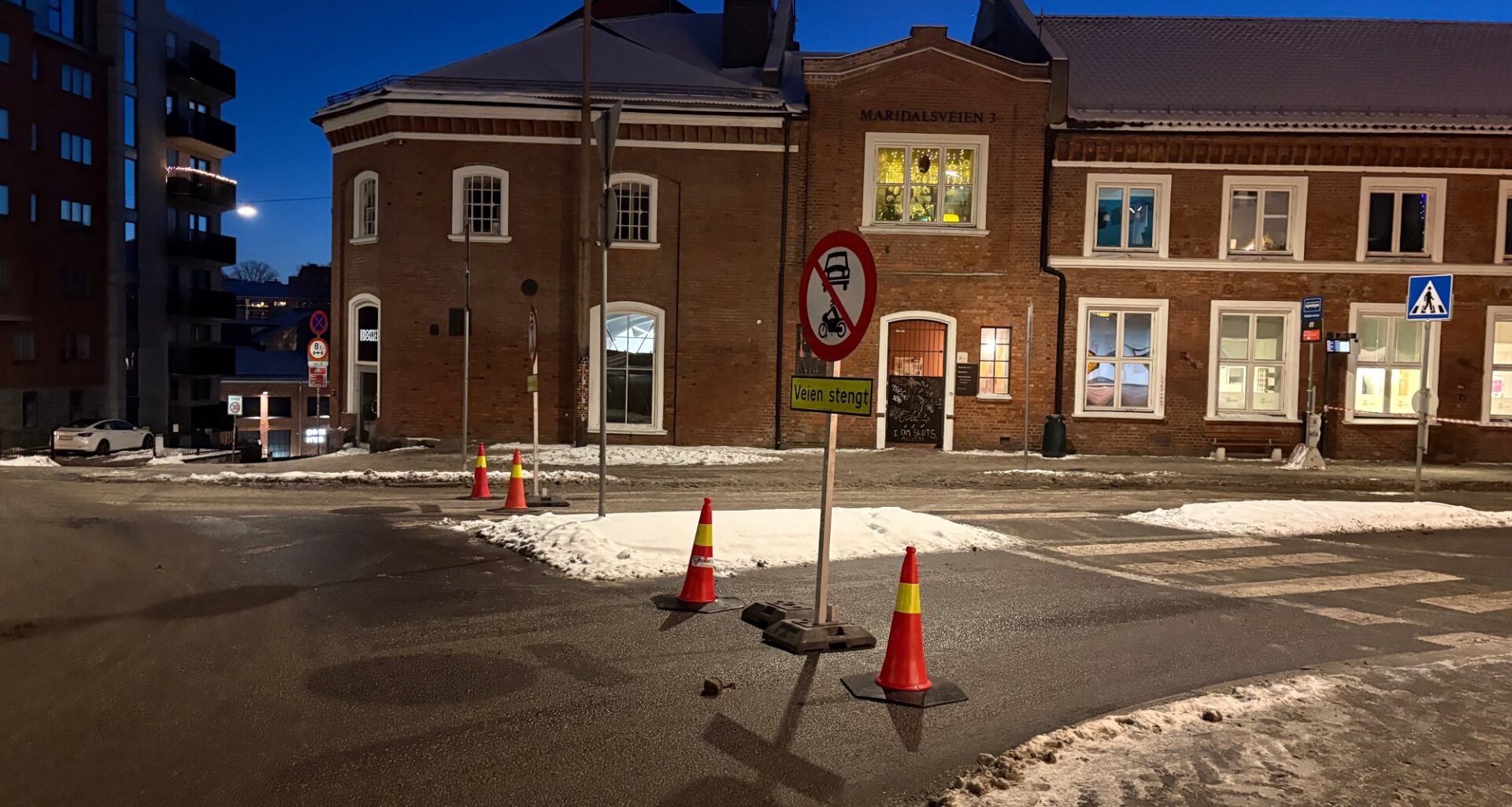 Vann, Maridalsveien | Problemer for viktige bussruter – må ha omkjøring i flere dager