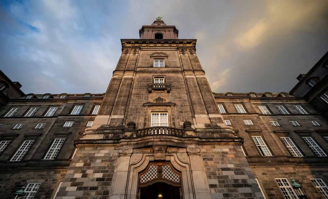 Amerikanske senatorer reiser til Danmark