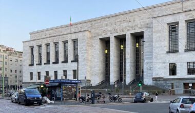 Titalls dømt i italiensk mafiarettssak