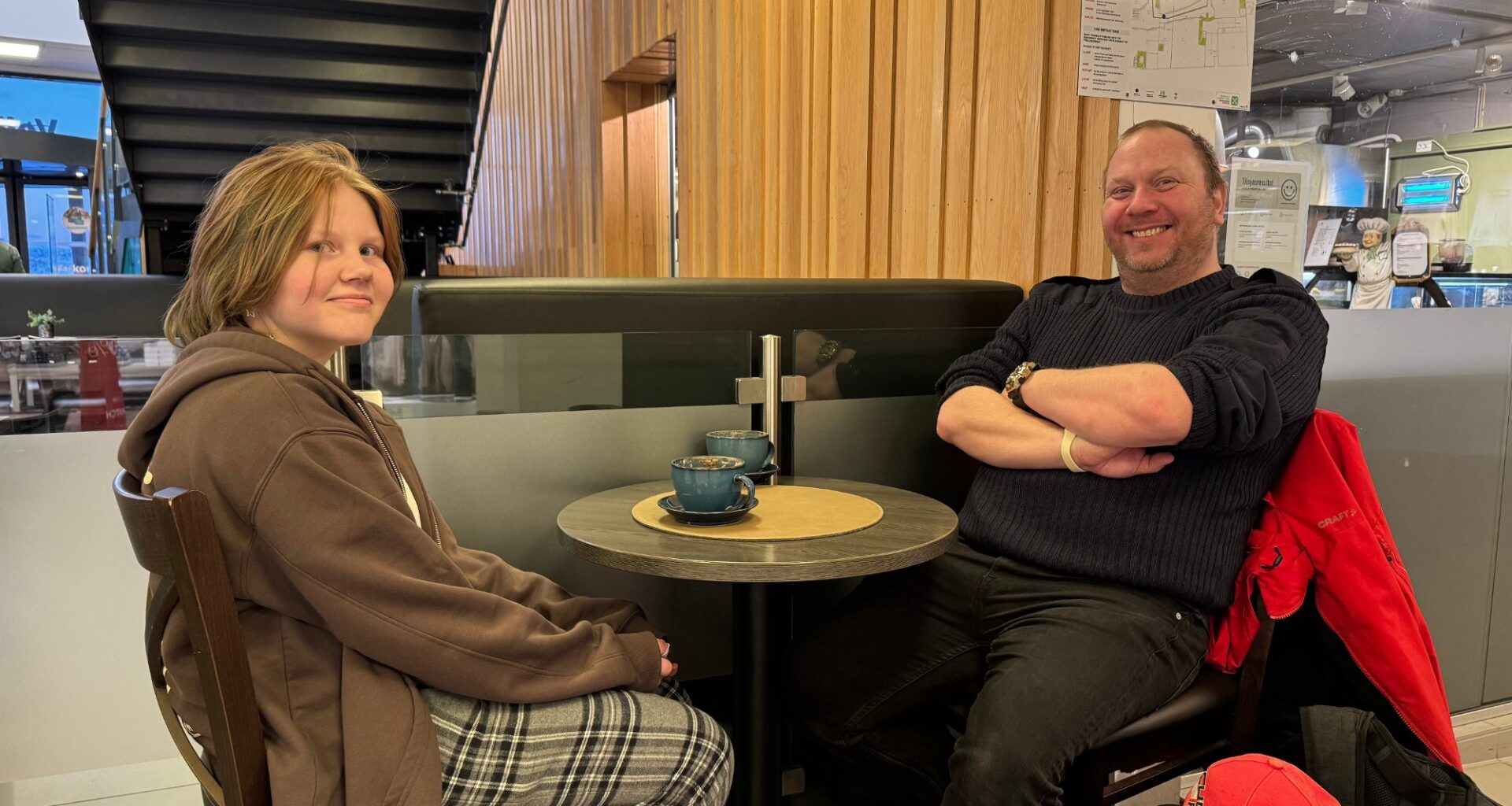 Jenny og Paul-Åke ble værfaste i stormen: – Dette er første gang det har skjedd - iSandnessjøen