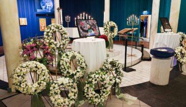 Dødsfall, Bisettelse | Tar farvel med Sivert Guttorm Bakken