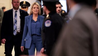 FBI ransaket hjemmet til Washington Post-journalist