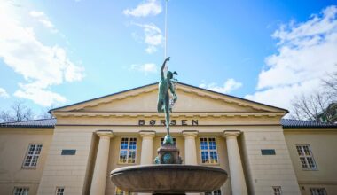 Oljeaksjer tynger Oslo Børs