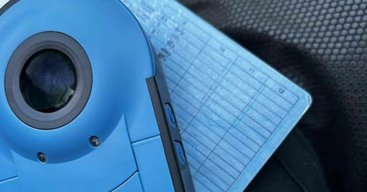 Falskt førerkort: Her avslører UP svindleren