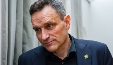 MDG sikrer flertall for kjøp av koreanske raketter