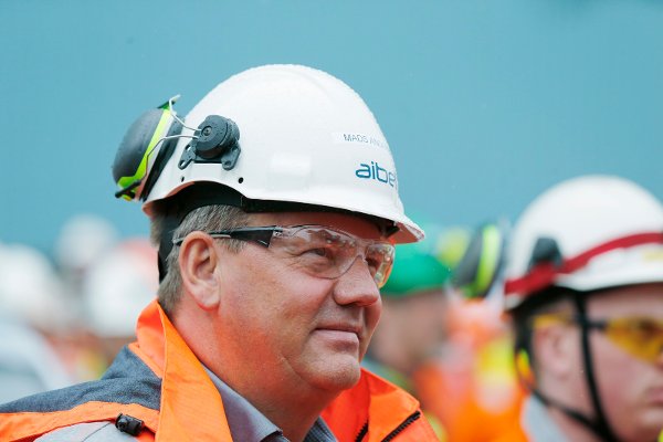 Haugesund 180719
Modul M40 ferdig på Aibel og skal transporteres til Heidrun på Dvalin   Mads Andersen  Konsernsjef Aibel

Foto:  Harald Nordbakken